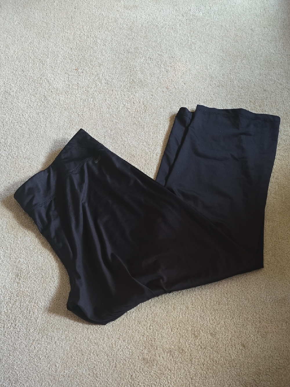 Danskin Now Black Straight Leg Workout Pants